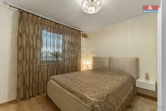 Prodej rodinného domu, 245 m², Kladno, ul. Průmyslová - 8