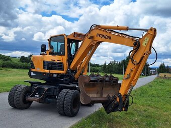 Kolesový otočný bager Hyundai 55w-9a robex - 8