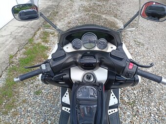 Yamaha T-Max XP 500 - 8