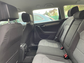 VW Passat Variant B7 2.0 TDi 103 kW Manual, RV 11/2013 - 8