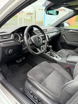 Škoda Superb, SPORTLINE 2.0 TDI 140 kW DSG TAŽNÉ - 8