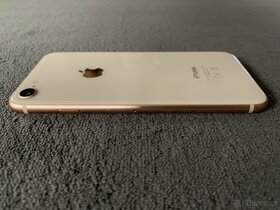 iPhone 8 RoseGold - 8