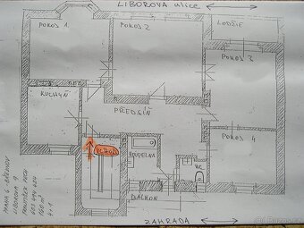 Pronajmu zařízený pokoj 25 m2 s balkónem - SPOLUBYDLENÍ - 8