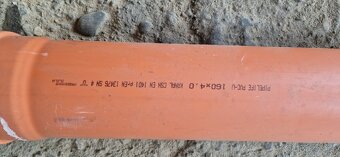 Kolena kanalizační - 8