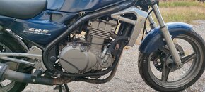 Kawasaki ER5 - 8