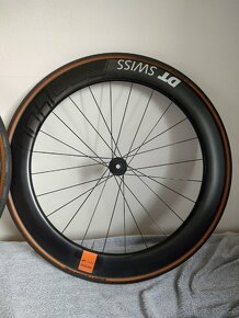 KARBONOVÁ ZAPLETENÁ KOLA DT SWISS 62mm. PC=60.990,- - 8