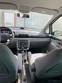 Ford Galaxy - 8