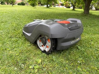 Robotická sekačka Husqvarna Automower 430X - 3200m2 - 8