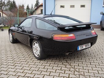 Porsche 928 S4 1991 po GO motoru, krásné, málo najeto 87 500 - 8
