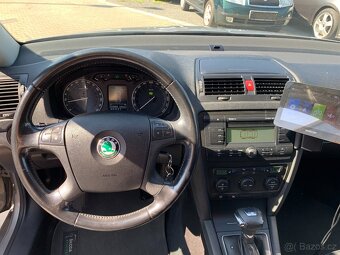Škoda Octavia 1.6 FSI AUT Elegance r.v.2006 - 8