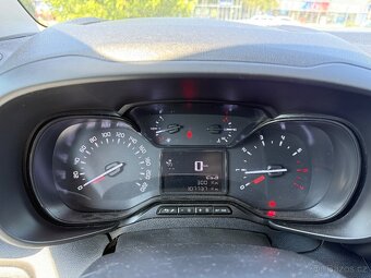 Toyota Poradce City 1,5 D-4D Long Comfort - 8