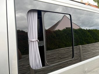 VOLKSWAGEN TRANSPORTER (T5) OBYTNÝ - 8