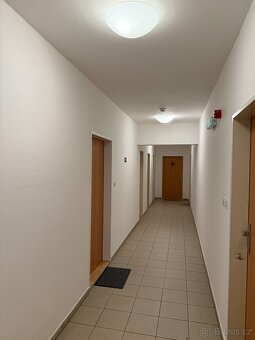 Prodej nového bytu 2+KK/L Praha 8 Troja - 8