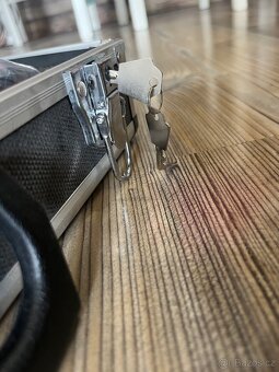 Kondenzátorový studiový mikrofon - 8