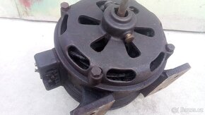 Velmi starý elektromotor - do sbírky. - 8