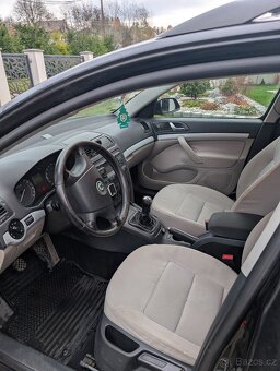 Škoda octavia 2 1.6 MPI + LPG Vialle - 8