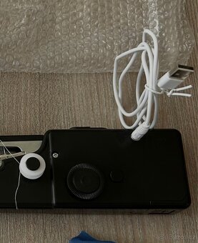 Ruční šicí stroj - 8