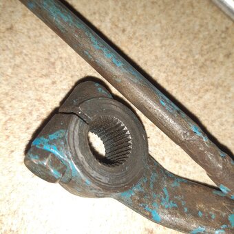 ČŽ 501-502 PRASÁTKO řaící páky+vidlice - 8