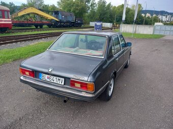 Bmw e12 520 1981 - 8