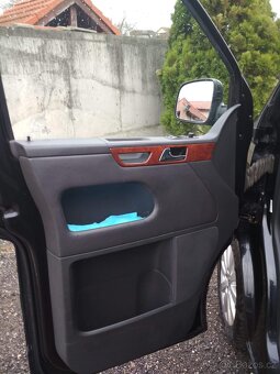 Volkswagen Multivan 3.2i V6 LPG Automat 7 miest - 8