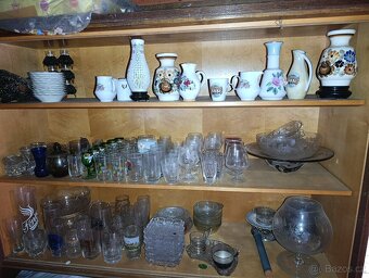 Sklo a porcelán. - 8