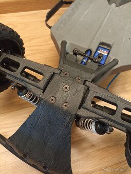 Traxxas Slash 4x4 VXL - 8