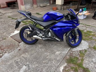 Yamaha yzf r125 - 8