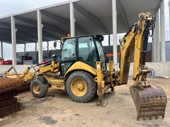 CATERPILLAR 428 E 4X4 - 8