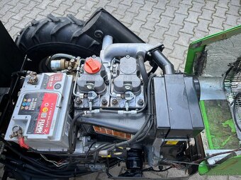 Šálek-malotraktor Vega - 8