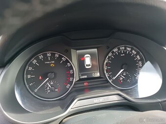 ŠKODA OCTAVIA COMBI 1.6TDI 2015 GREENLINE - 81KW - 8