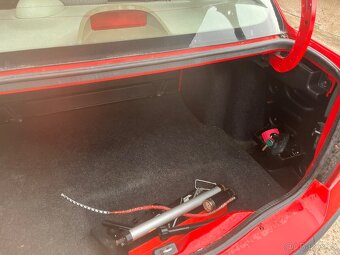 Renault Thalia 1.4 - 8