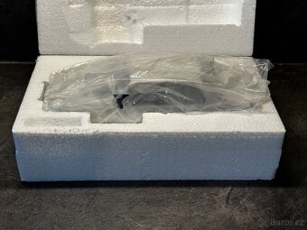 BMW E30 sedan 325i Silver - 1:18 limit 999ks - 8