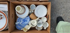 Prodam 8 beden s porcelanem - 8