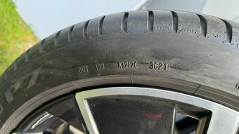Prodám originál ALU Škoda VEGA AERO 225/45/18 5x112 Pirelli - 8