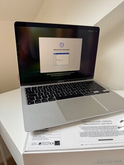 MacBook Air 13,3", Apple M1 - 8