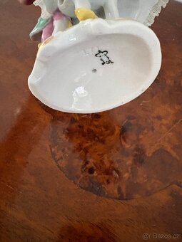 porcelanova figurka - 8