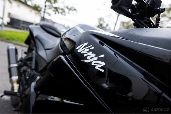 kawasaki ninja 250r - 8