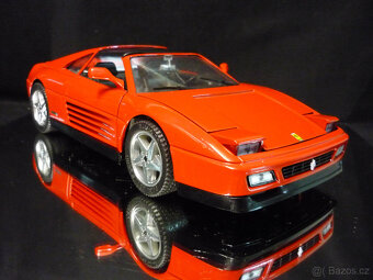 Ferrari 348 s výklopnými světly MIRA 1/18 - 8