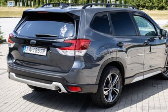 Predám Subaru Forester 2.0i Comfort CVT - 8