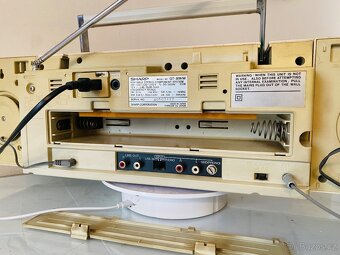 Radiomagnetofon Sharp QT 89HW, rok 1986 - 8