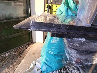 Kancelářský stůl - 8