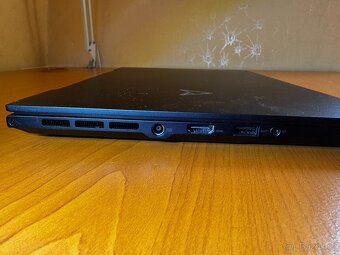 ASUS ZENBOOK - 8