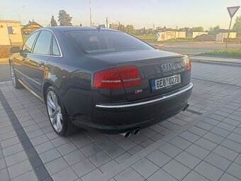 Audi A8 Facelift 4,2 TDI V8 Quattro Kompletní vzhledem S8 - 8