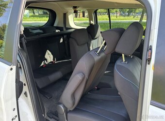 MAZDA 5 2.0 110 kW - | 2012 | - BENZÍN - 213 000 KM - 8