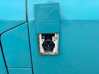 Vw transportér 2,5 TDi 96 kw 4x4 long klima - 8