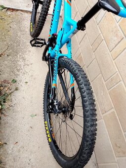 Enduro Cannondale Trigger 27,5" kola - ALU rám vel. M - 8
