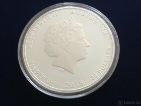 1 kg stříbrná barevná mince pes 2018 - originál - 8