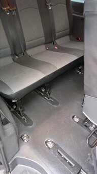 Mercedes-Benz Vito 113 CDI 9 míst, automatická - 8