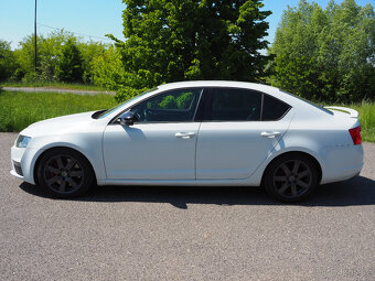Škoda Octavia 2.0 TDI RS SPORT - 8