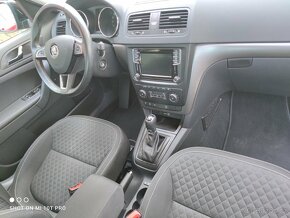 Škoda Yeti 2.0TDi 4x4 110W Xenon LED AUT Navi Mod 2018 - 8